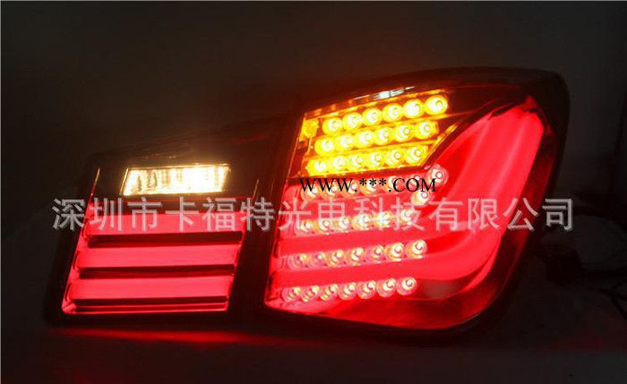 雪佛兰科鲁兹淡熏黑LED后尾灯 宝马款原装位LED转向灯 LED刹车灯图2