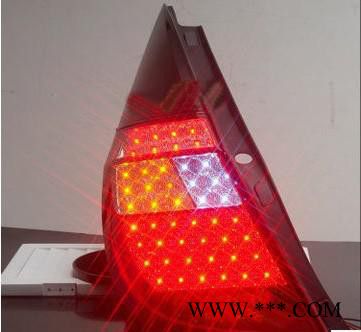 韩国现代I30改装LED尾灯总成 LED刹车灯 LED转向灯 LED行车灯图2