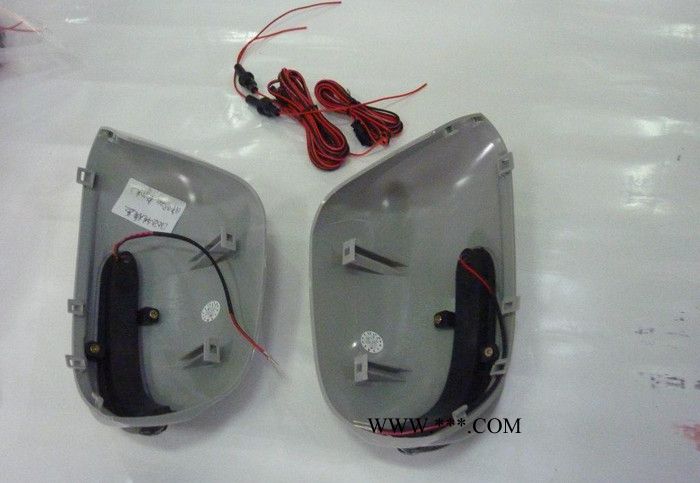 11-ON玛驰、新阳光LED转向灯后视镜盖-底漆图3