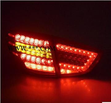 韩国现代IX35改装LED尾灯总成 LED刹车灯 LED行车灯 LED转向灯图2