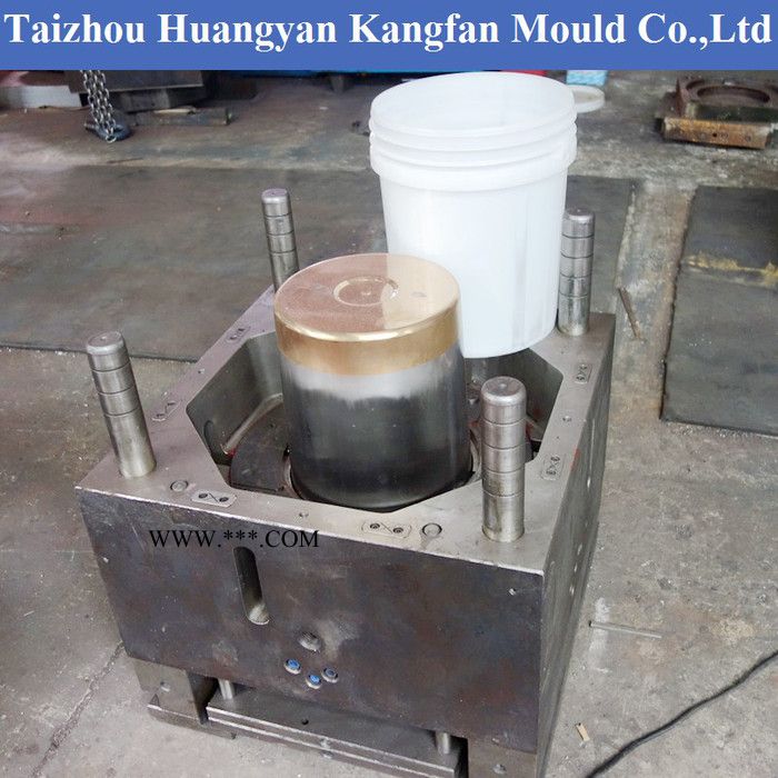 高端油桶模具，润滑脂桶，防冻液桶模具  肥料桶 农药桶 低价模具图5
