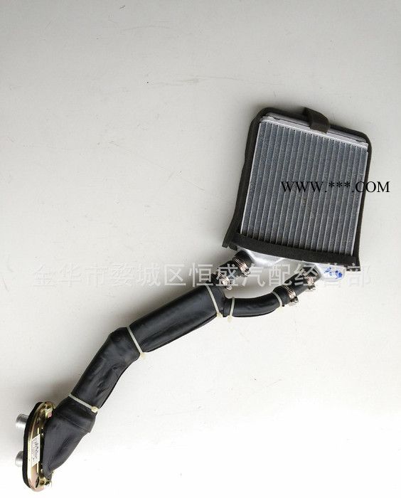 直销五菱宏光1.2 1.4 暖风小水箱暖风机水箱鼓风机水箱总成图2