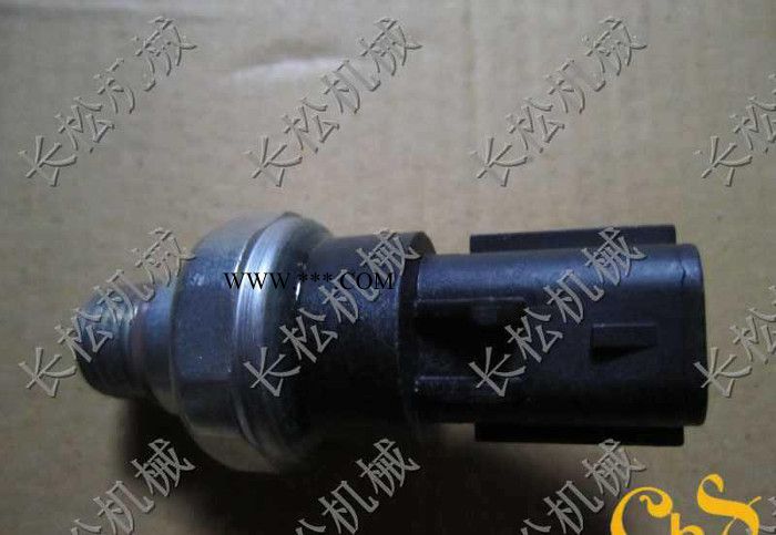 挖掘机配件 挖机机油感应塞 PC220-8斗杆油封配件图3