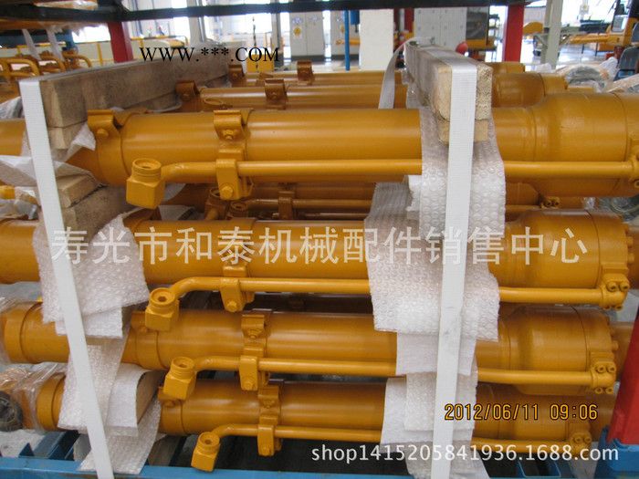 批发雷沃大臂油缸定做挖掘机油缸图3
