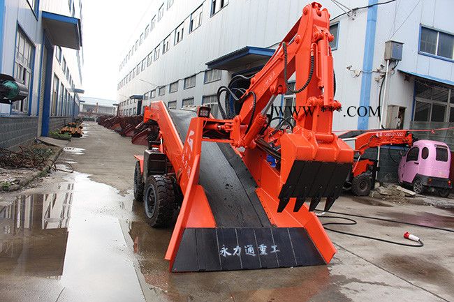 襄阳永力通扒渣机  小型扒渣机价格  隧道引水洞用扒渣机油缸图2