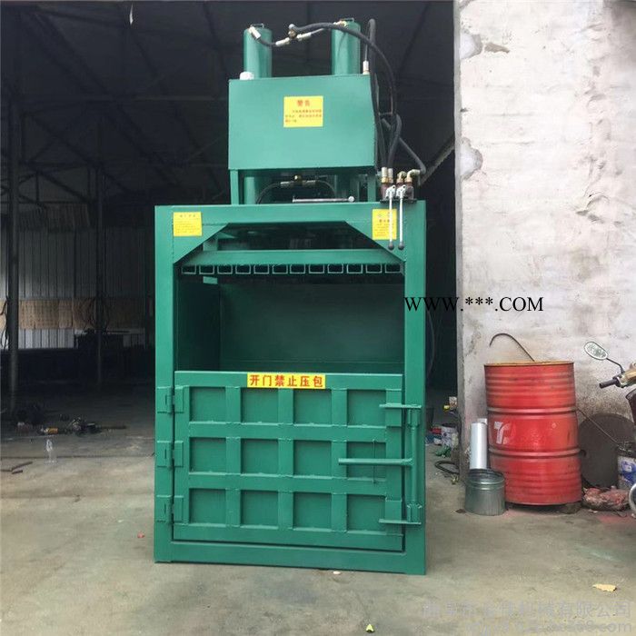 大密度减容废料打包机 金佳多功能矿泉水瓶压块机 齿轮油桶压扁机厂家图7