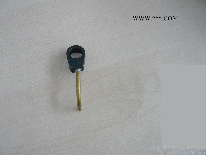 神钢日野纯正配件            机油喷射体图3