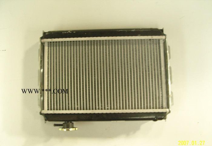 五菱荣光水箱带水箱盖 铝图3