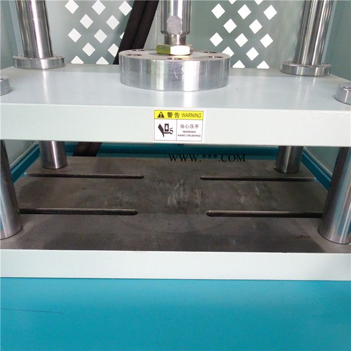 精密液压裁断机四柱式油压冲切机油压机图4