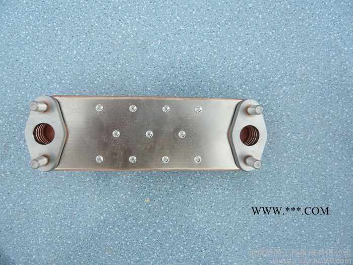 日钢日野纯正配件   机油散热器芯图3