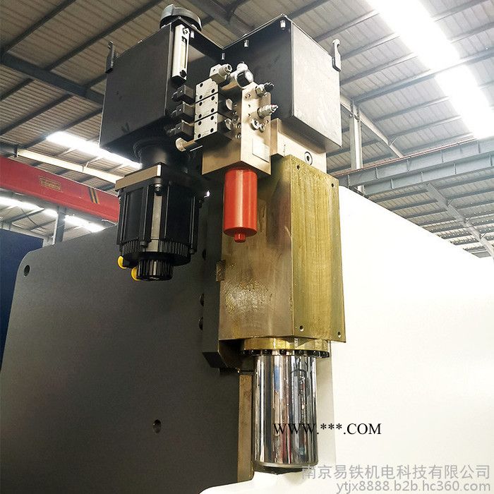 【南京易铁】 厂家直销油电混合数控折弯机 金方圆数控折弯机油电混合驱动系统图7