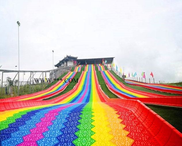 景区七彩滑道设计建造公司  七彩滑道设计厂家 玻璃水滑道简介图5