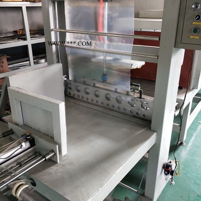 厂家供应 薄膜自动包装机 玻璃水热收缩机 自动套膜收缩机 热缩膜包装机 技术专业图7