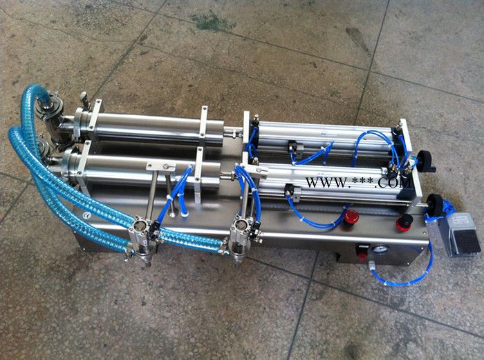 玻璃水双头液体灌装机 双头半自动灌装机 灌装机械图6