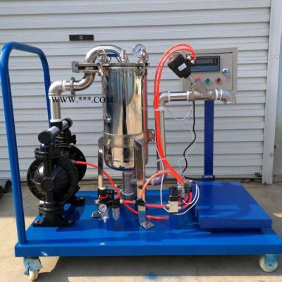 内蒙涂料生产玻璃水防冻液灌装机 液体分装设备 灌装称重压盖一体机