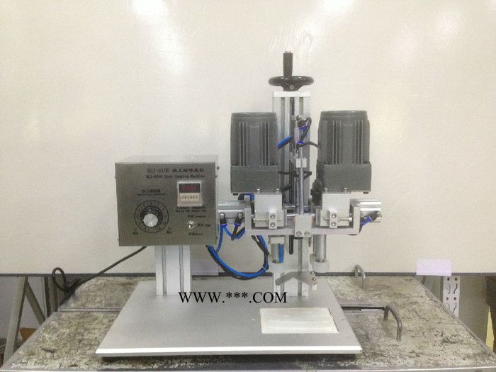自动玻璃水塑料盖封盖机饮料瓶洗衣液洗洁精鸭嘴盖拧盖机图3