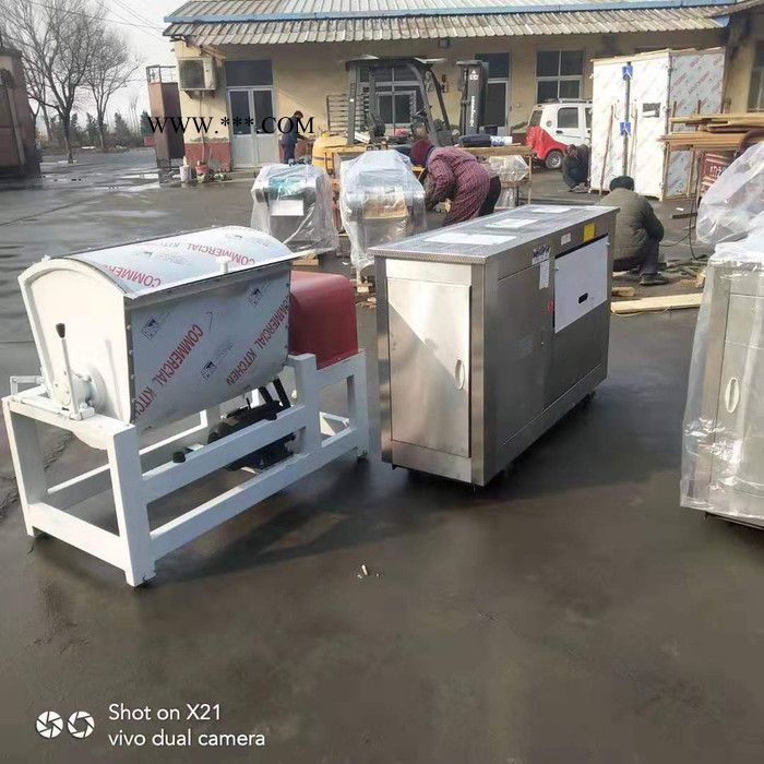 飞翔炊具厂 供应 带减速器 50公斤不锈钢和面机 馒头房 学校 部队 ** 和面机50公斤图3