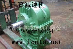 生产HWT280直廓环面蜗杆减速器图2