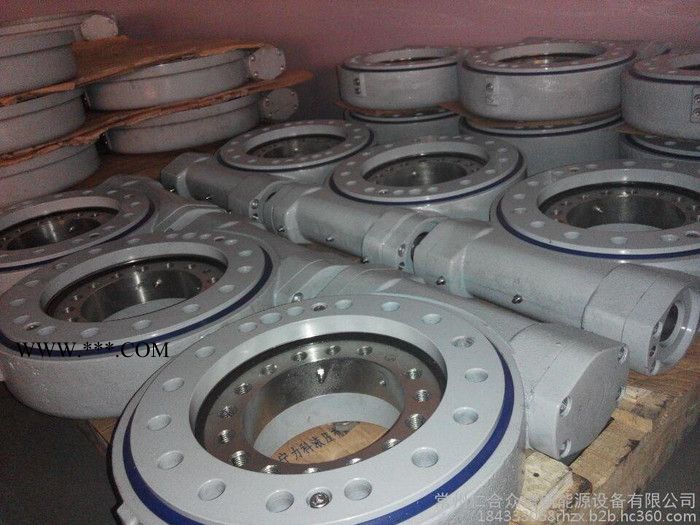 随车吊用回转式减速器（回转驱动）图2