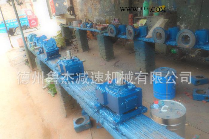 蜗轮蜗杆减速机 WHT42通用型蜗轮减速机 wht圆弧齿圆柱蜗杆减速机 涡轮减速机 蜗杆减速机 蜗轮减速器 WHT42图5