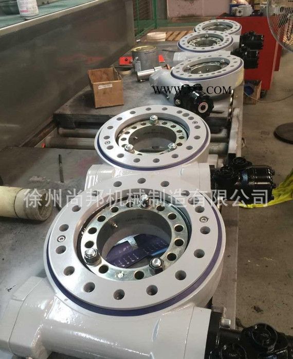 旋转式抓具,抓木机专用:回转驱动,回转式减速器:9寸图2