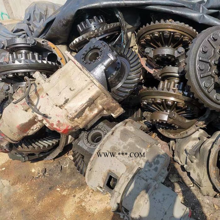 东海县桃林镇英航汽车配件  斯太尔红岩欧曼大力神汉德解放AOE重汽差减速器总成图5
