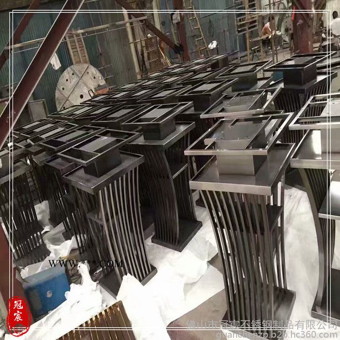 真空镀膜不锈钢茶几　客厅发光不锈钢茶几设计图3