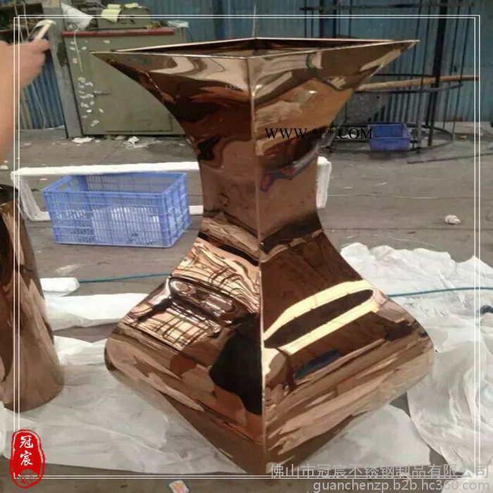 真空镀膜不锈钢茶几　客厅发光不锈钢茶几设计图8