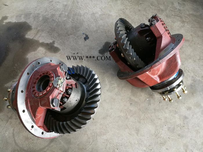 洛建路通压路机差速器总成图3