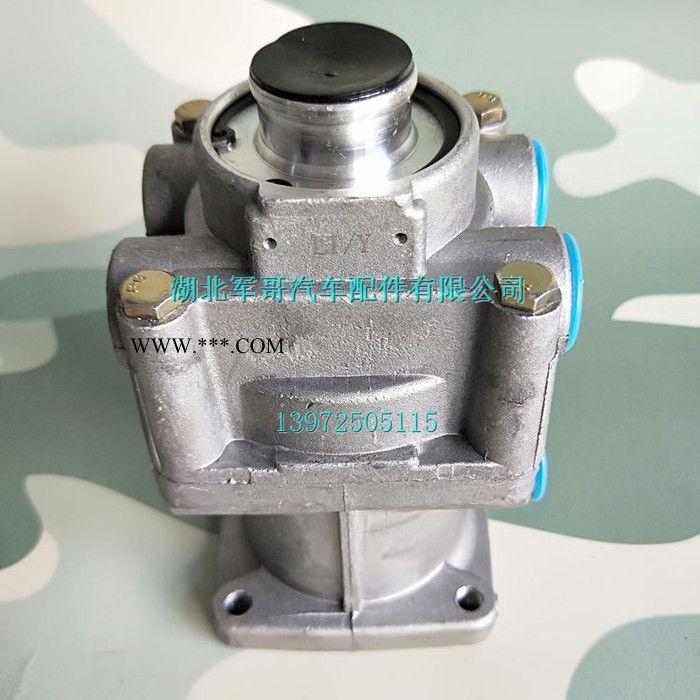 东风EQ1118GA EQ2102 246军车越野车刹车总泵 制动总泵3514N-010图2