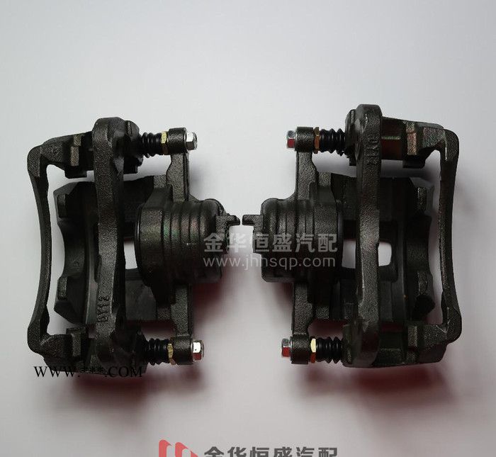 长安星光4500 跨越V5东风小康C37C35前分泵 前制动钳前刹车分泵图2