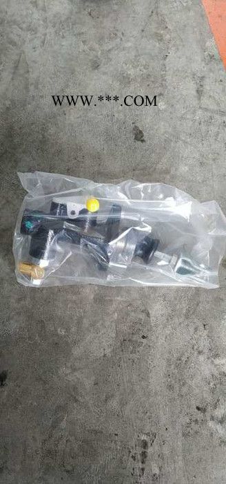 丰田FD30 制动总泵图3