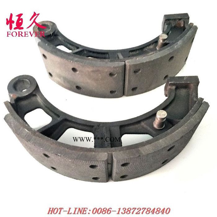 东风240军车配件EQ2082E6D制动蹄总成图1