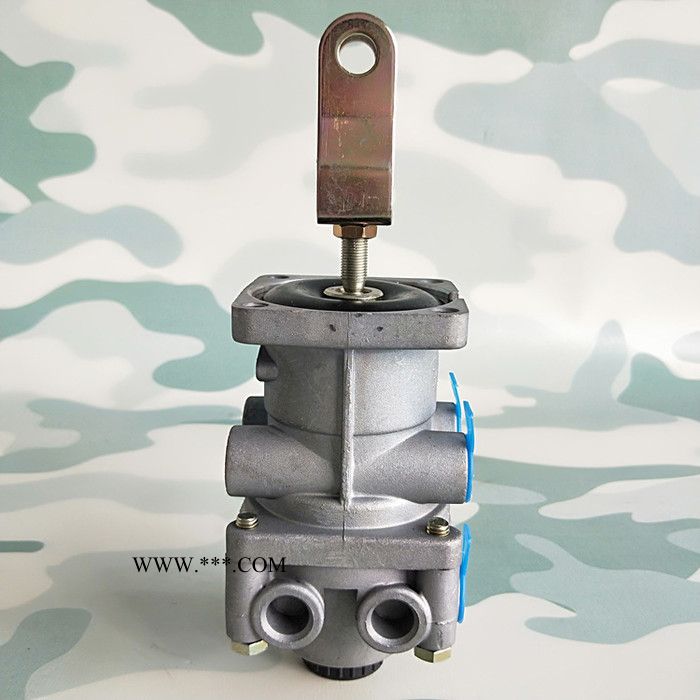 东风天锦EQ1120GA军车越野车配件刹车总泵 制动总泵3514010-90002图2