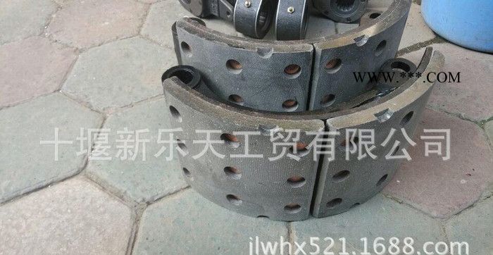 ,东风卡车配件-153后制动蹄总成图3