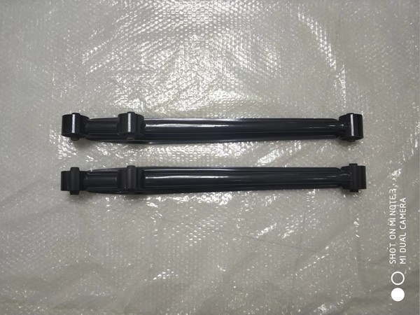 明山区众新E7电动汽车配件机盖价格