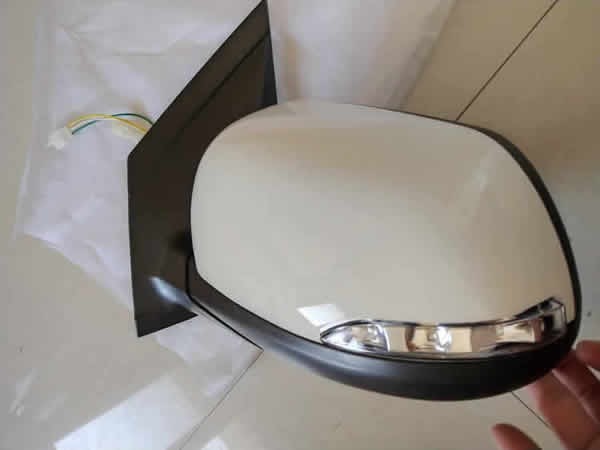 明山区众新E7电动汽车配件机盖价格