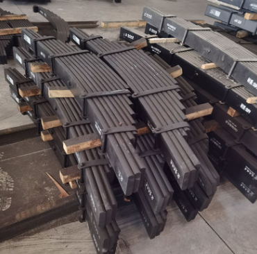 江西汽车钢板100*25 *1600解放工程王CA1120后悬架钢板弹簧总成图2