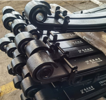 浙江重型汽配欧曼重卡6340前悬架钢板弹簧总成规格75*18*1350图2