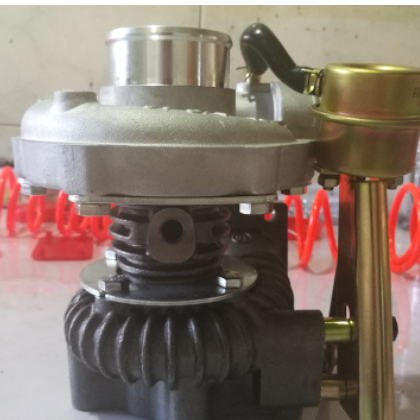 直销涡轮增压器 加工定制汽车机械油冷增压器汽车机械配件批发图1