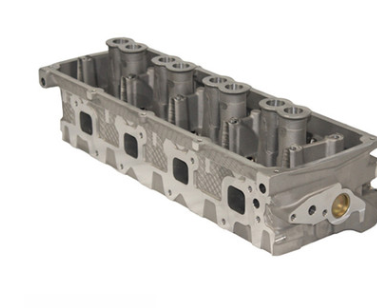 出口大量适用奔驰 BENZ Cylinder Head 缸盖图2