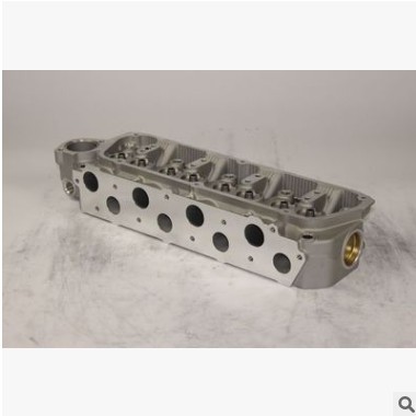 厂家直供 适用于 标致 PEUGEOT RD ROA Cylinder Head 汽缸盖图2