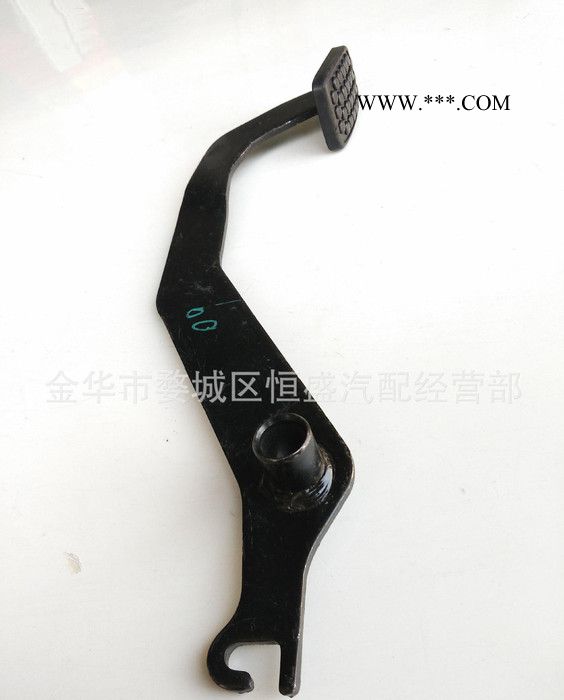 五菱之光6376NF 新之光6390/N109汽车离合器踏板 离合器脚踏板图3