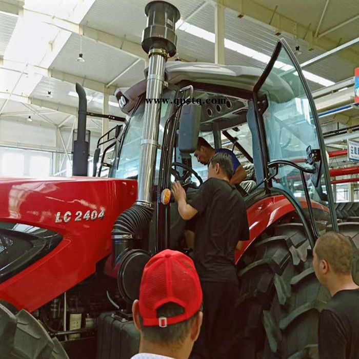 山东出售供应平原四驱拖拉机 1404 1504 1604拖拉机质量 进口离合器的拖拉机图4