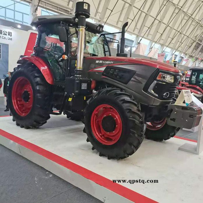 山东出售供应平原四驱拖拉机 1404 1504 1604拖拉机质量 进口离合器的拖拉机图2