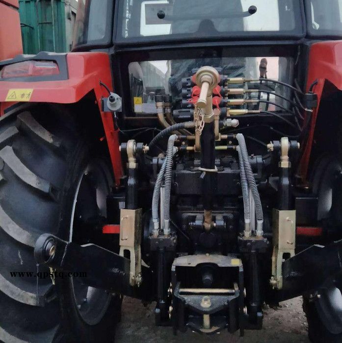 双力1804大型四轮拖拉机 加强优化齿轮变速箱,可选装进口鲁克双作用离合器图8