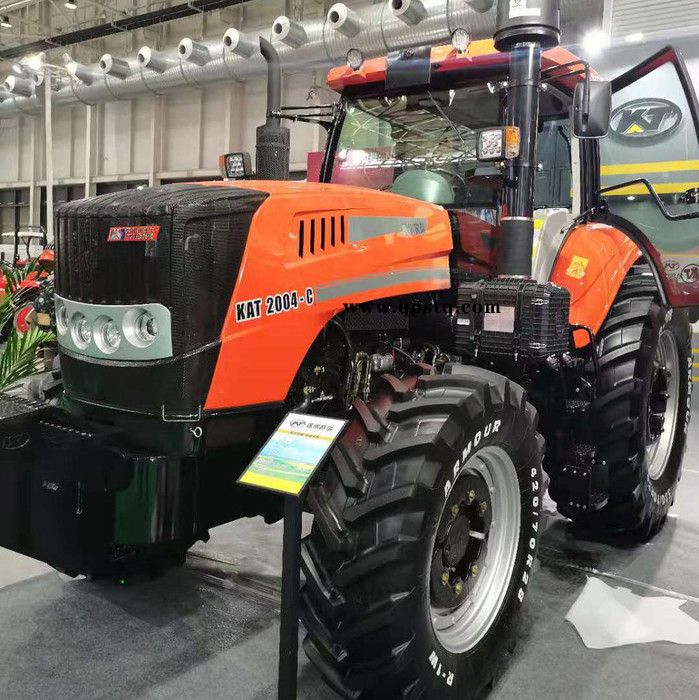 昊鹏2404动力换挡型拖拉机 上柴发动机 进口离合器 加宽轮胎 深耕深翻六缸拖拉机图2