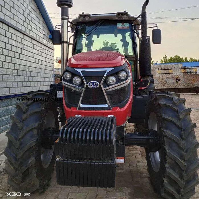 昊鹏2404动力换挡型拖拉机 上柴发动机 进口离合器 加宽轮胎 深耕深翻六缸拖拉机图5