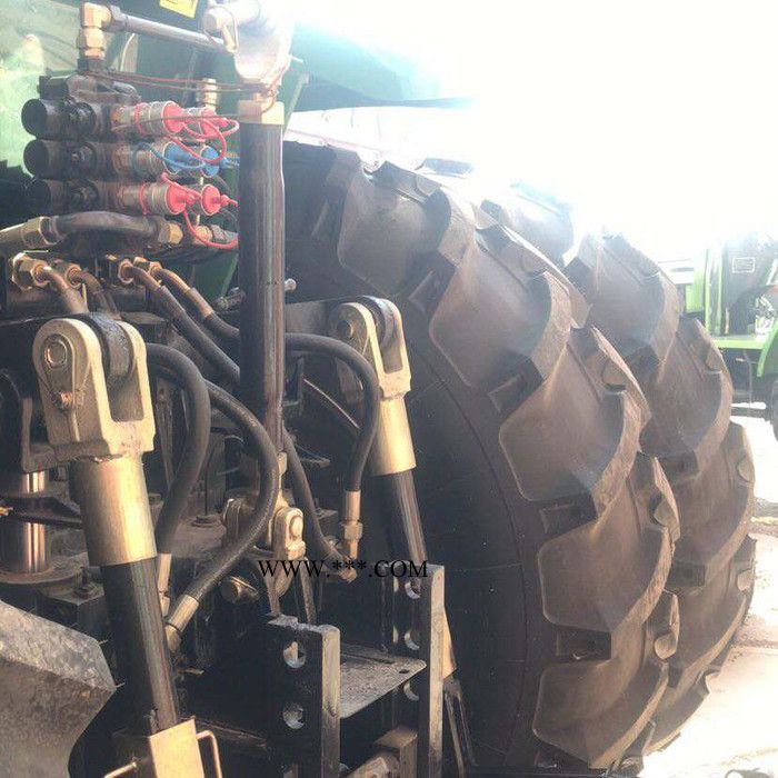 中联重科2104大桥拖拉机 进口离合器 高配置 低油耗 16+16档位图4