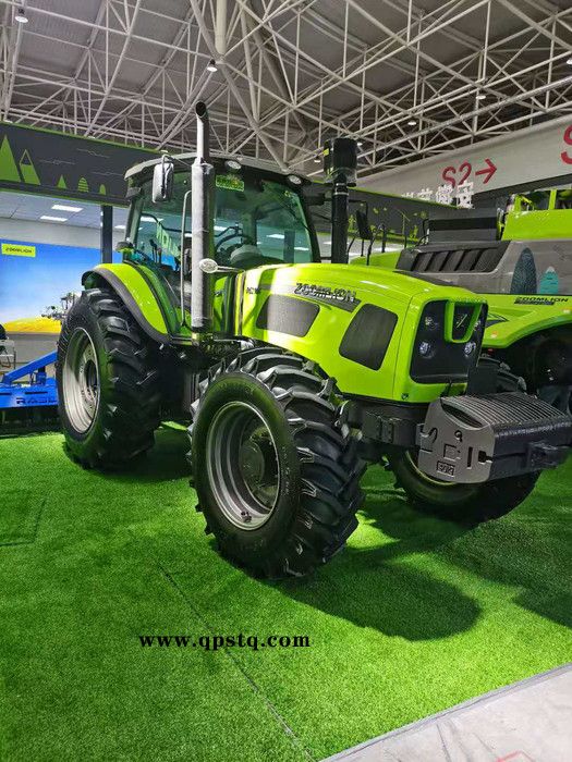 2104中联重科 耕王大型拖拉机 纯大桥  进口离合 梭式换挡玉柴高压共轨发动机，德国进口液压离合器 意大利进口卡拉罗前图5